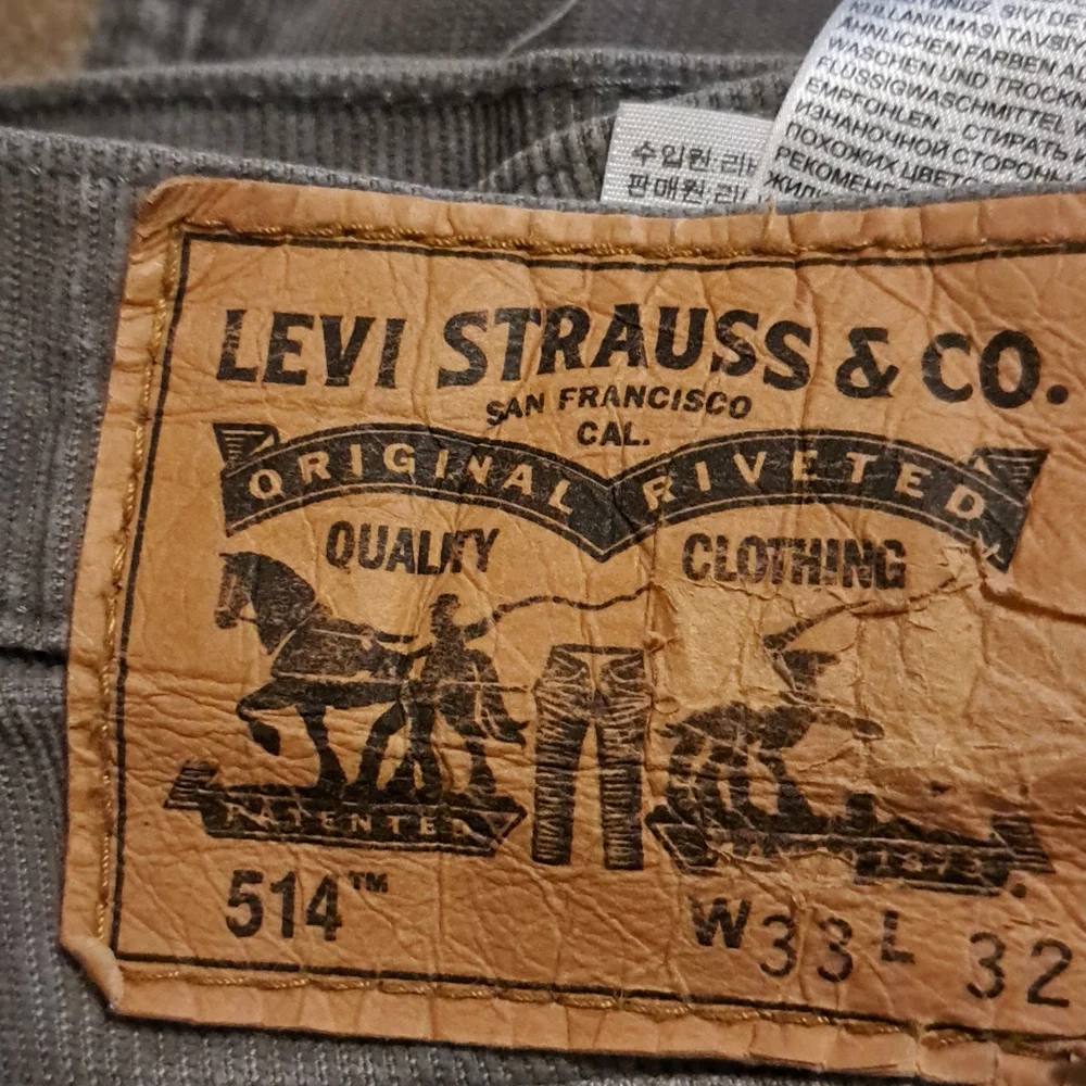 Levi's Gray Corduroy Jeans Pants - Picture 2 of 4